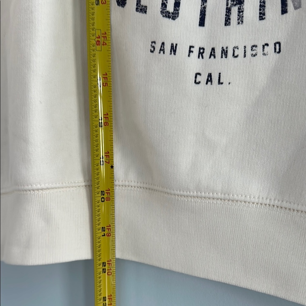 🍦NWT🍦 Size XS Levi's Cream Sweater - Picture 6 of 10